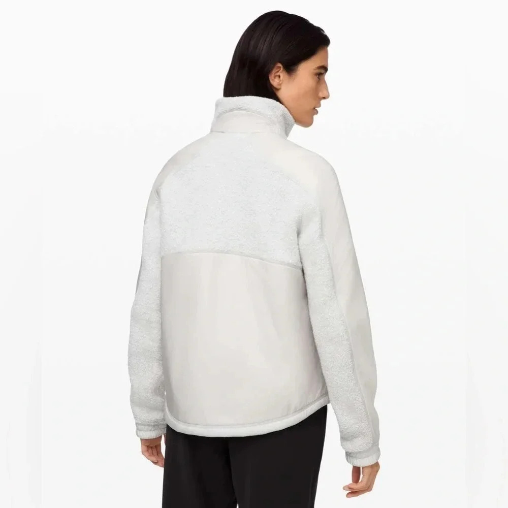 Lululemon Go Cozy Jacket in Heathered Ceramic - Size 10 - Picture 3 of 14